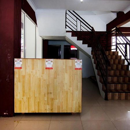 Oyo 1543 Sibayak Ncole Hotel Berastagi Kültér fotó